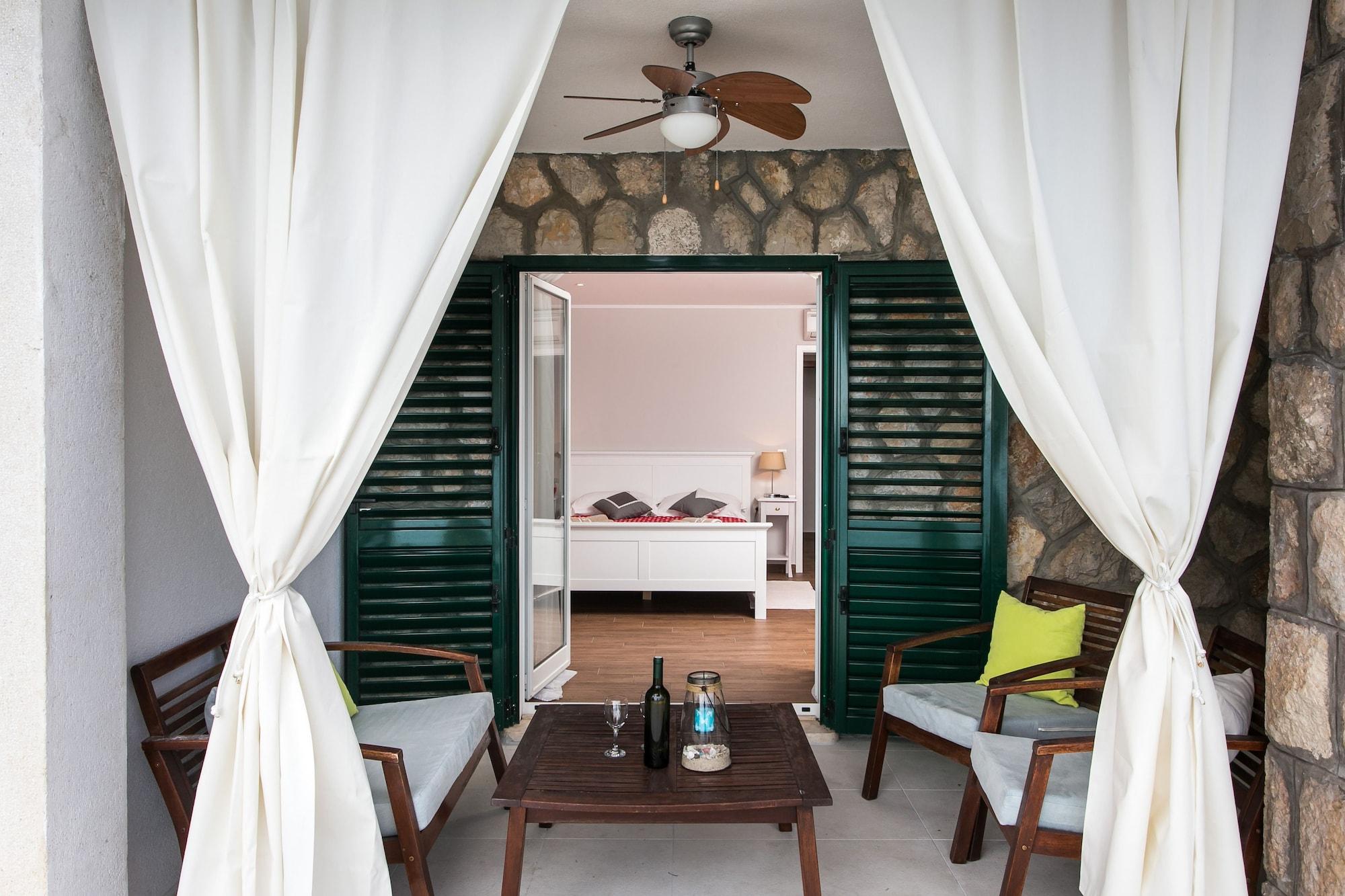 Apartments Villa Mirjana مْليني المظهر الخارجي الصورة